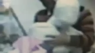 الكاميرا الخفية: تم القبض على امرأة ترتدي الحجاب في متجر