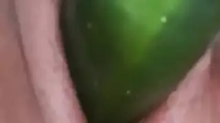 الهواة يستمني وينتهي في بخ