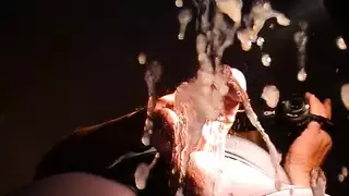 كومشوت جنون: مشاغب ناثان ديك ديك الكبير وانك